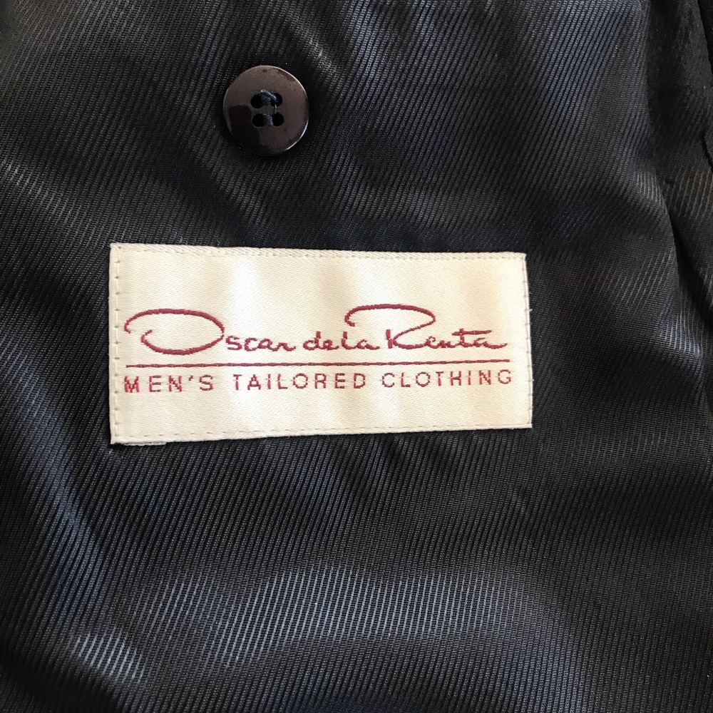 Oscar De La Renta Vintage three piece suit 44R USA - Picture 2 of 8